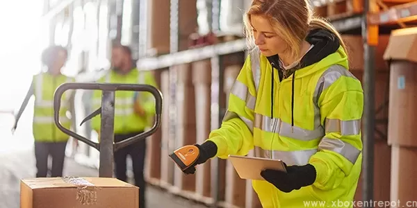 6718fdb2c193da3cd321d5e2_ecommerce-returns-f4e 拷贝.webp